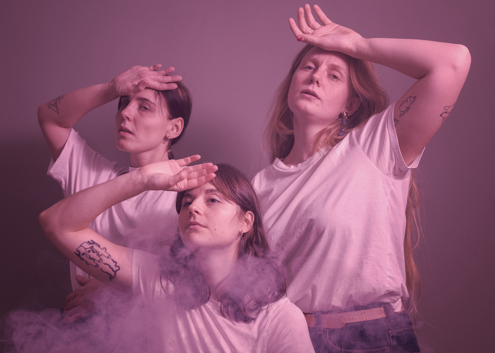 Swedish trio Peach Baby assert themselves on the potent “Exclusive” Listen/Review: bit.ly/3fAiNPW It's out via @LazyOctopusRec, with an EP following shortly