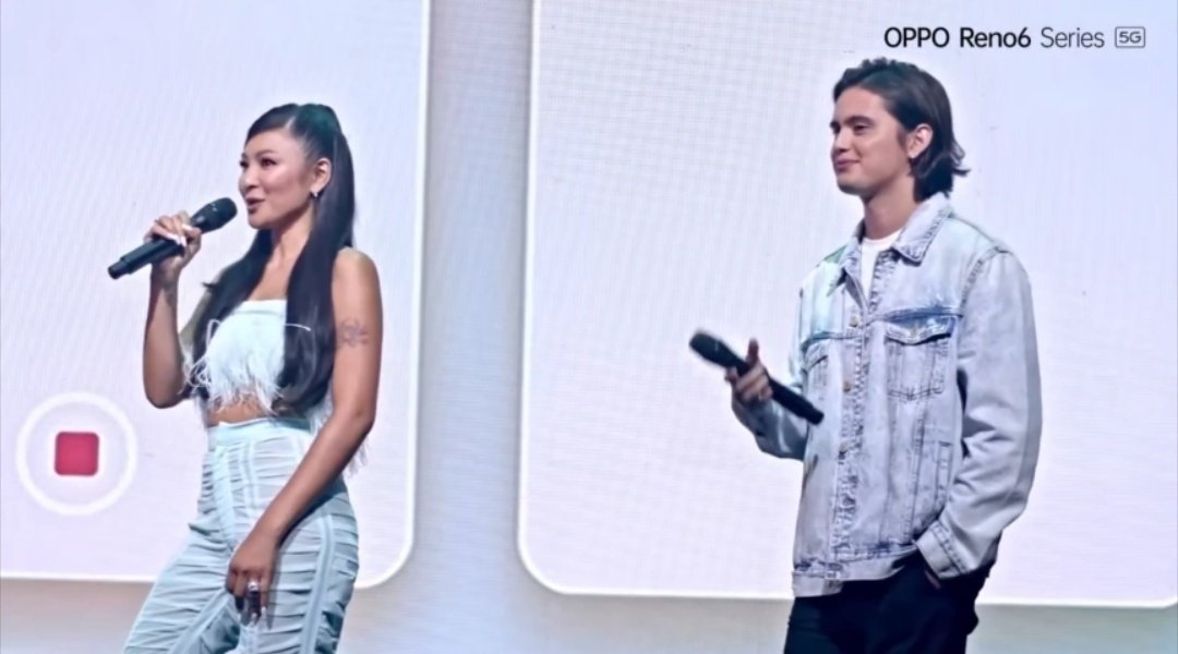 sph_svt's tweet photo. Love you, JaDine!!!🥰

JADINE FOR OPPO 
#EveryEmotionInPortrait
#OPPOReno6 https://t.co/7VN6EBeh0T