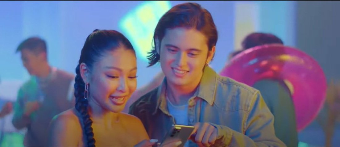 sph_svt's tweet photo. JADINE FOR OPPO!🥰

Thank you, @OPPOPhilippines

#EveryEmotionInPortrait
#OPPOReno6 https://t.co/WA2gdeiBJ7