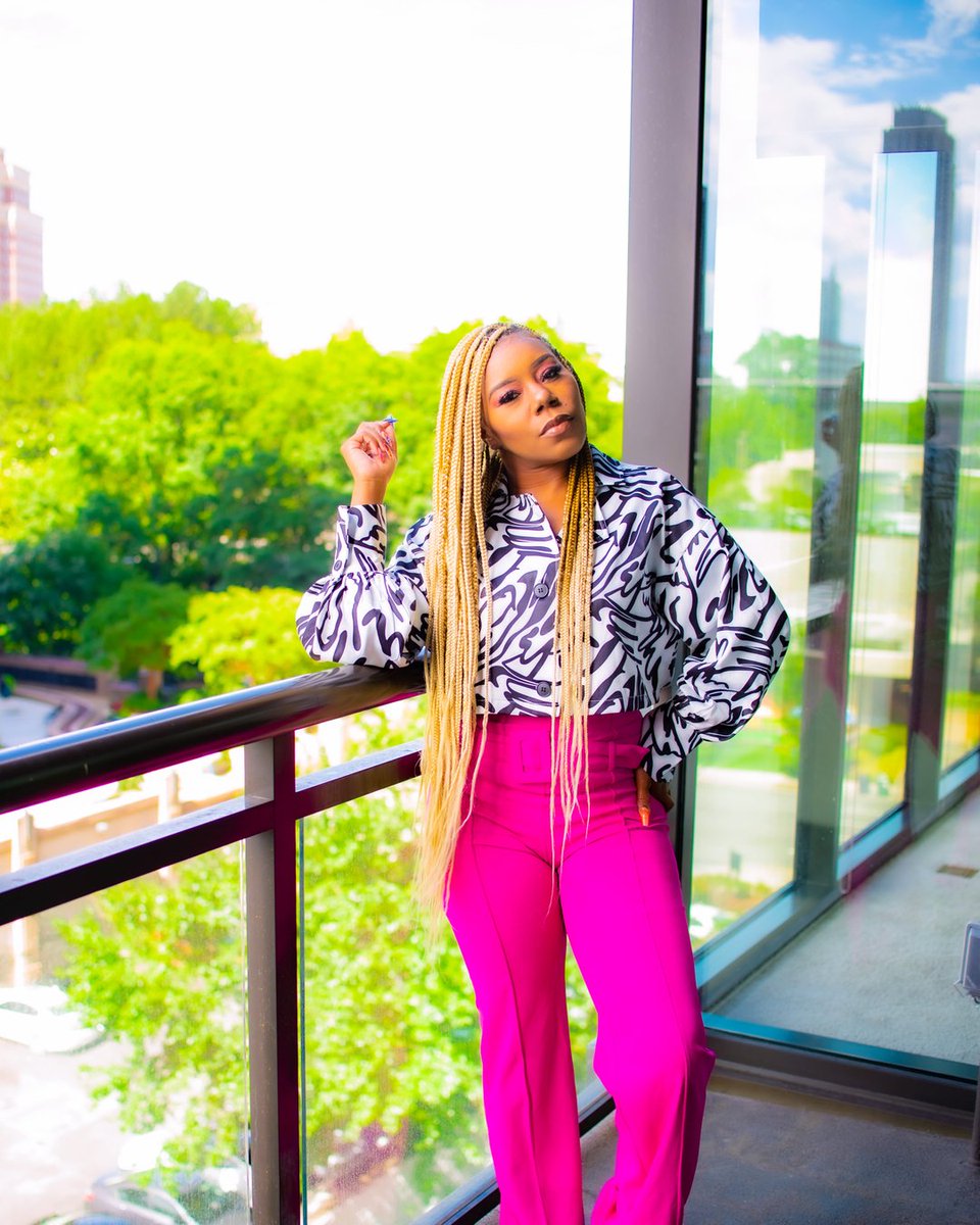 StylesbyNukATL's tweet photo. How can I lose when I started with nothing? 
Good Morning loves!

I been SERIOUSLY considering deactivating my IG Account and just communicating with you guys thru Email. I'm starting to feel like my content is being WATCHED, STUDIED, &amp; COPIED, but not appreciated.

I'm looking a https://t.co/IYef8FCKMV