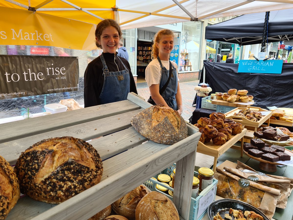 Eastbourne's next Young Traders' Market is tomorrow! 

For fabulous food, drinks and gifts, head to the pedestrianised area from Bankers' Corner in Terminus Road, from 10am. There's live music too on The Hive stage.

#Eastbourne #EastSussex #Market #LoveLocalShopLocal