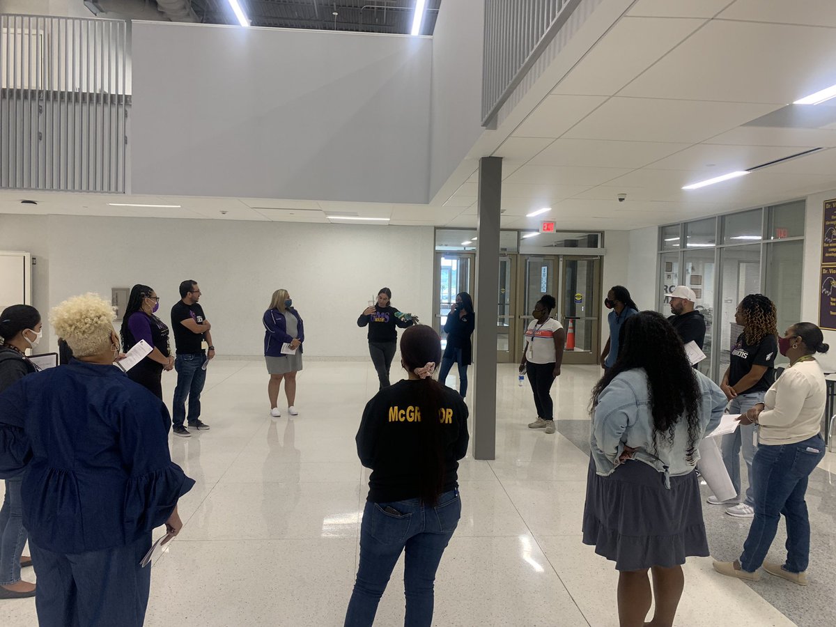 todd (@roedetodd) on Twitter photo “Building Trust” - GMS staff reflecting on our multicultural self and identities. #Gcode!! <a href="/lmamerson/">LaTonia Amerson, Ed.D.</a> <a href="/GarciaMS_AISD/">Garcia Middle School</a> “Building Trust” - GMS staff reflecting on our multicultural self and identities. #Gcode!! <a href="/lmamerson/">LaTonia Amerson, Ed.D.</a> <a href="/GarciaMS_AISD/">Garcia Middle School</a>