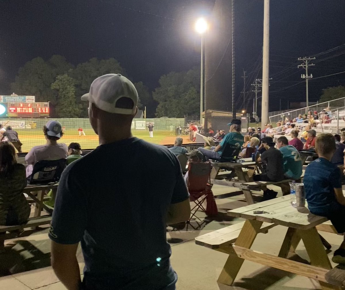 SCBLbaseball's tweet photo. SCBL Championship series started with a bang as @spinnerbaseball took game 1, 8-6 over @scblathletics in front of a packed house.  Game 2 set for tonight 7:00 first pitch @ Moor Park @CollegeSummerBB @CollegeBallNat @CBNewspaper @NACSBbaseball https://t.co/wOCcVMg9RU