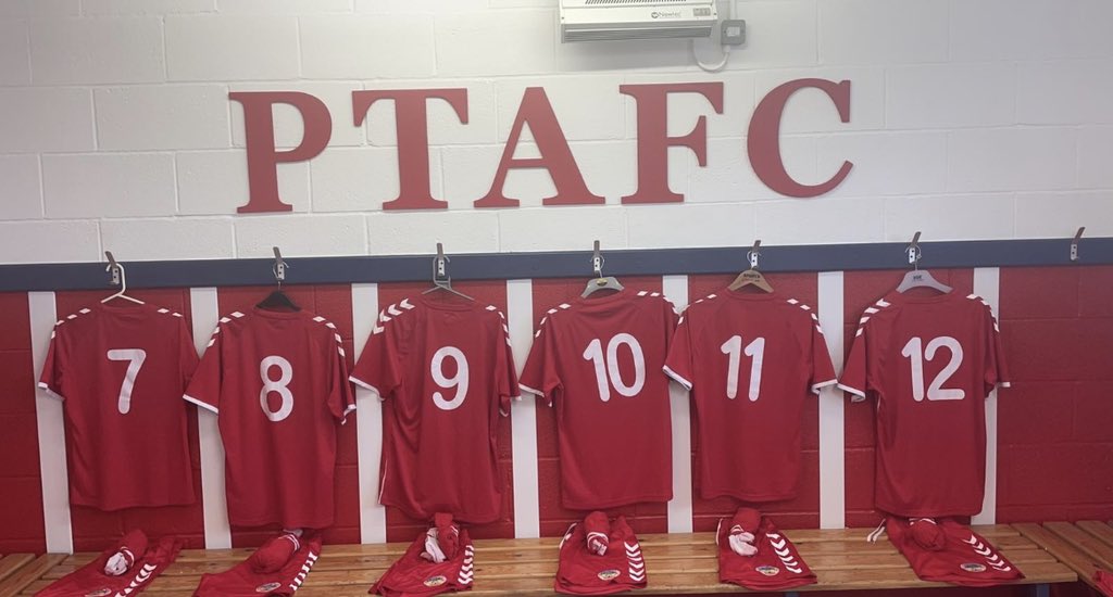 Porthcawl Town AFC tweet media