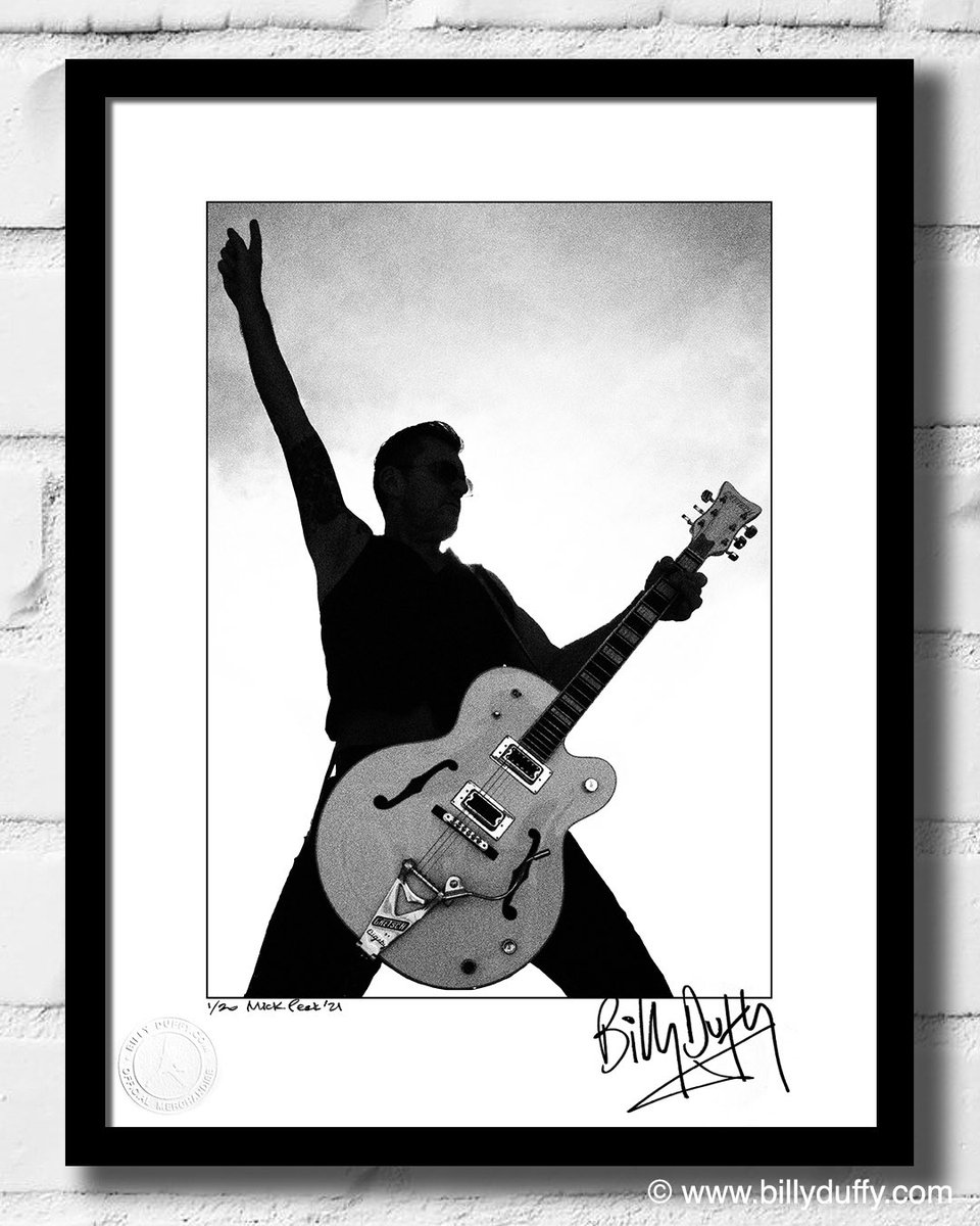 TheBillyDuffy's tweet photo. Falcon Friday ๐ฆ
Brand New Limited edition signed photoโฆ
https://t.co/WhhbbDhvWb
#billyduffy #billyduffyofficial #falconfriday #gretsch #whitefalcon #limitededition #signed #photo #asonictemple
๐ธ @mickpeek https://t.co/DXkMifr8F1