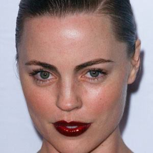 Happy Birthday to Melissa George     