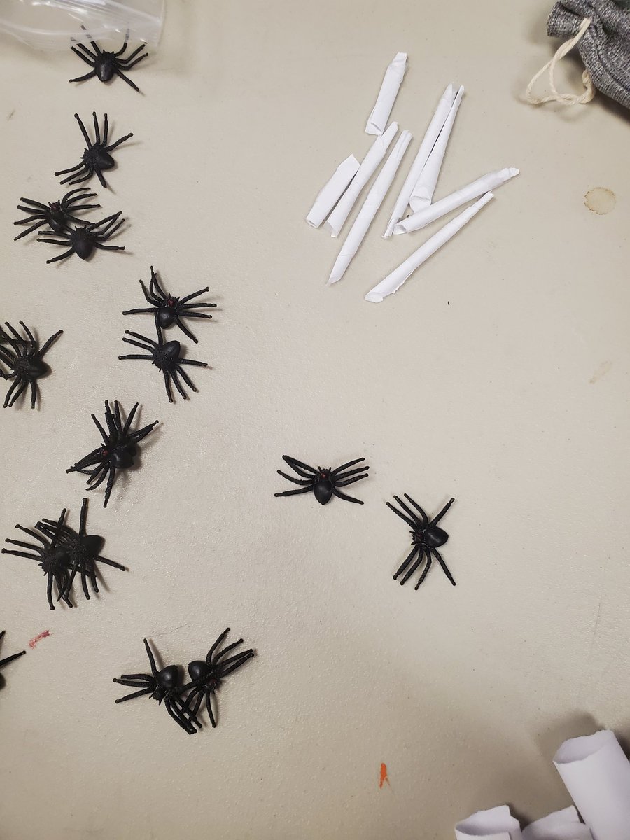 CharCharParPar's tweet photo. One of my Harry Potter campers made "basilisk fangs" for the Potions class scene... https://t.co/F2ahRJgJKj