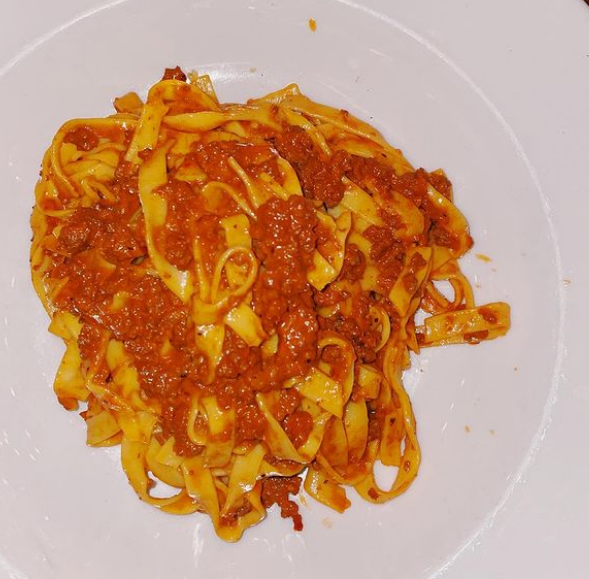 Boccaccia2's tweet photo. From the pasta to the sauce, our Tagliolini Bolognese is made in-house! 
...
#Boccaccia #ChattanoogaTN #TN #ChaEats #trattoria #DateNight #AuthenticItalian #EastTennessee #Nooga #NoogaGram #TennesseeLife #Tennessee_Life
📷: @eatingwcathy https://t.co/EKwUut4SmW