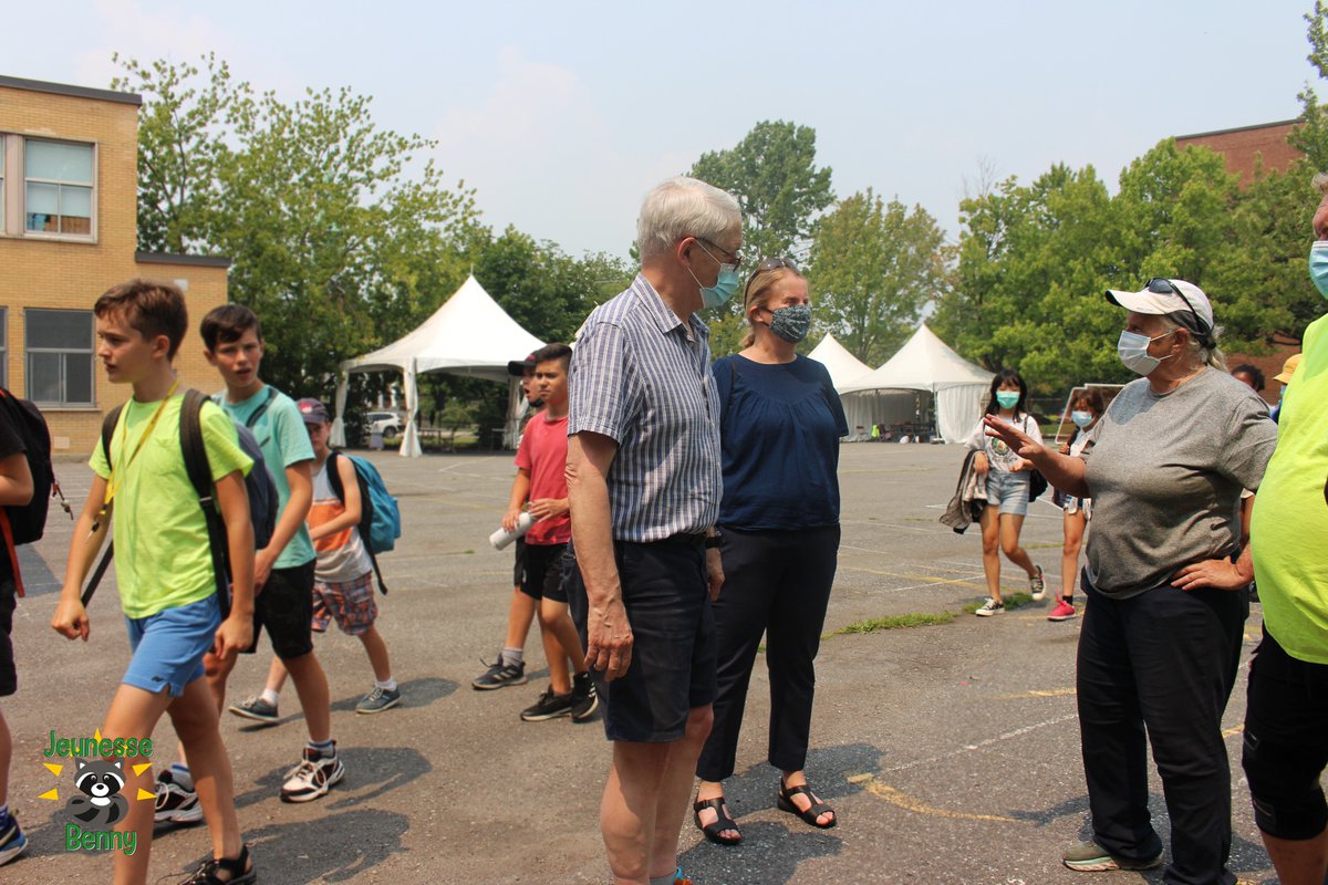 benny_ndg's tweet photo. Special thank you to our Federal MP, Minister Garneau who visited Benny Day Camp to meet with our summer staff &amp; young campers to discuss summer job experiences &amp; camp activities. 
Thank you Gayle &amp; Julie from Parcs Canada, who brought 'Learn To Camp' intro programs to Benny. https://t.co/MOMoxhPErc