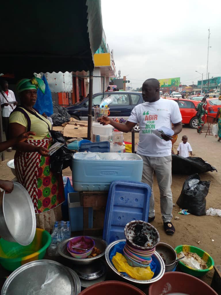 ECOTI.SA/Semaine Nationale de la propreté 
Clôture des activités de sensibilisation des populations dans les Communes d'Abobo ,Cocody, Anyama, Bingerville et le Plateau.