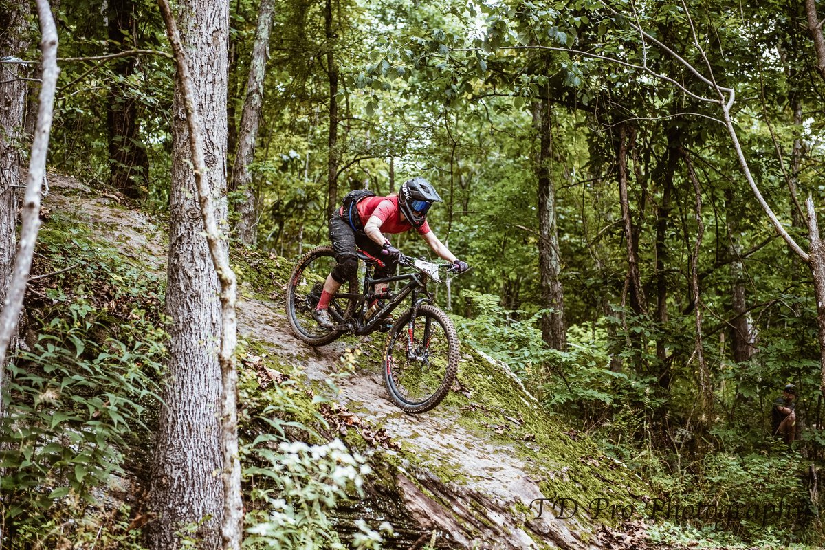 A super-gnarly course last weekend at the Arkansas Enduro Series at the Buffalo Outdoor Center! Getting through the weekend with only one crash and one flat tire feels like an accomplishment...instagram.com/p/CSPYiCqFLdW/