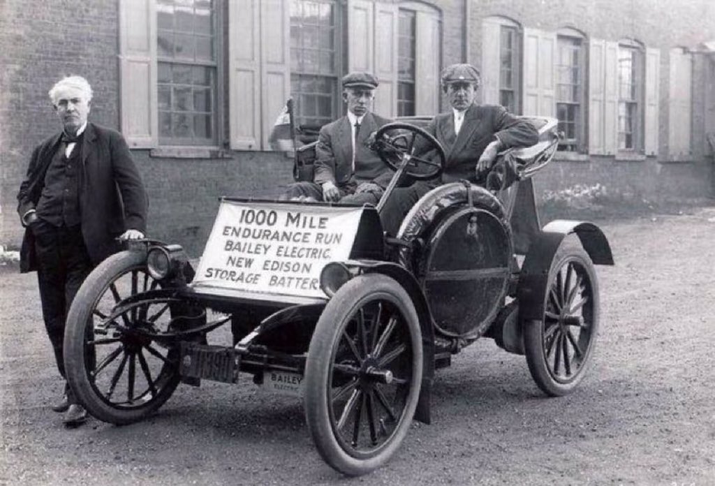 ev_ganga's tweet photo. Thomas Edison promoting his electric car in 1910 https://t.co/NIg1aJ6sBl