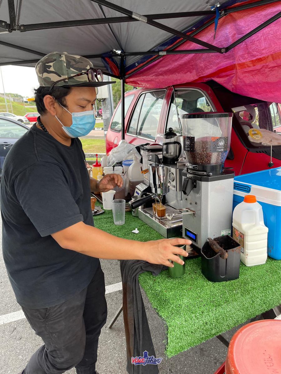 visitjohor_'s tweet photo. #9 - Ikhwan Coffee (Bandar Baru Uda)

📍 Jalan Padi Emas 4/1, Bandar Baru Uda
🚗 depan Warda Mart, Bandar Baru Uda (dulu Mydin)

IG, https://t.co/L8rTDIwsC3 https://t.co/BeeWxxU0t8