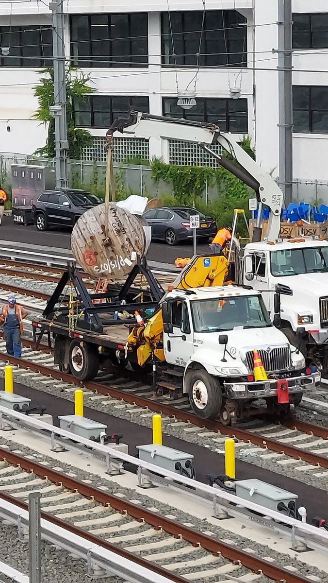 East Side Access tweet media