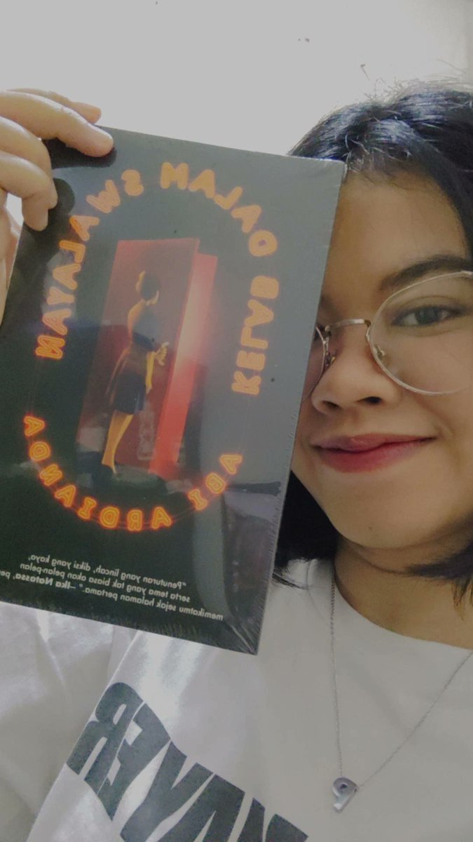 Apa buku terakhir yang kalian baca? 

Credit: mba-mba mau pinjem.