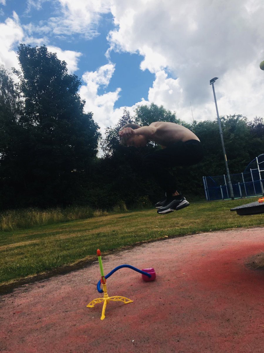G20YouthProject's tweet photo. Street play @PEPASSGlasgow @Glasgow_Sport #StompRocket 🚀😜 https://t.co/weUzYjA6nU