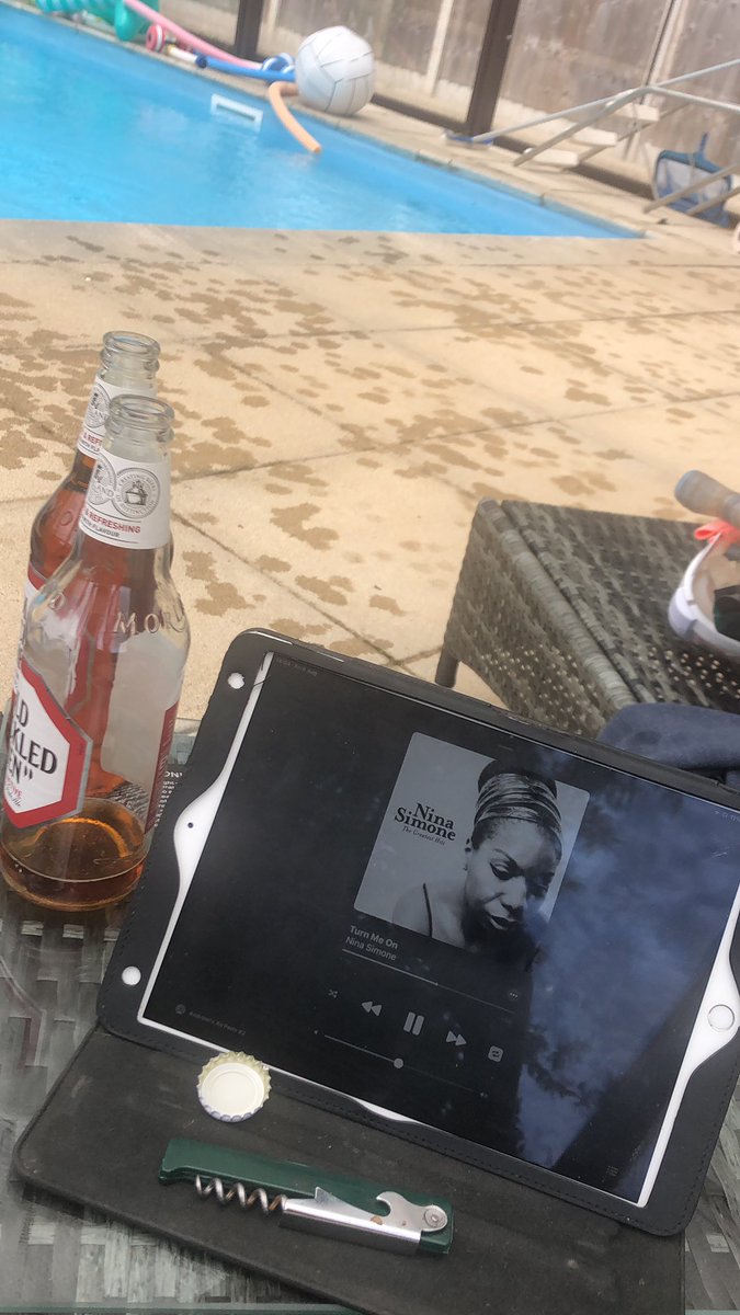 Andrew Smart tweet media