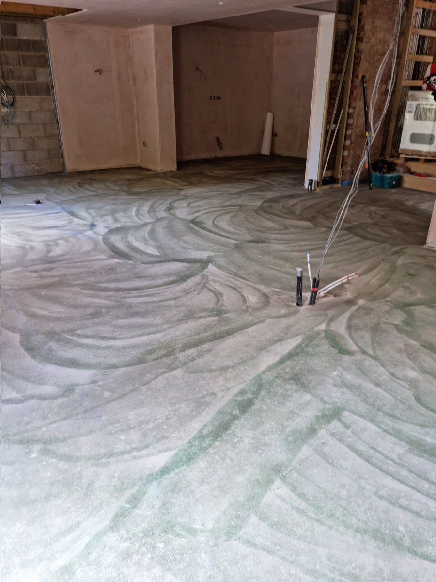 Urbane Tiling Ltd tweet media