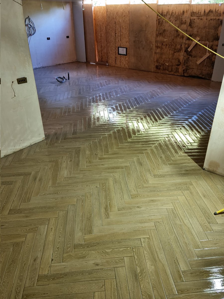 Urbane Tiling Ltd tweet media