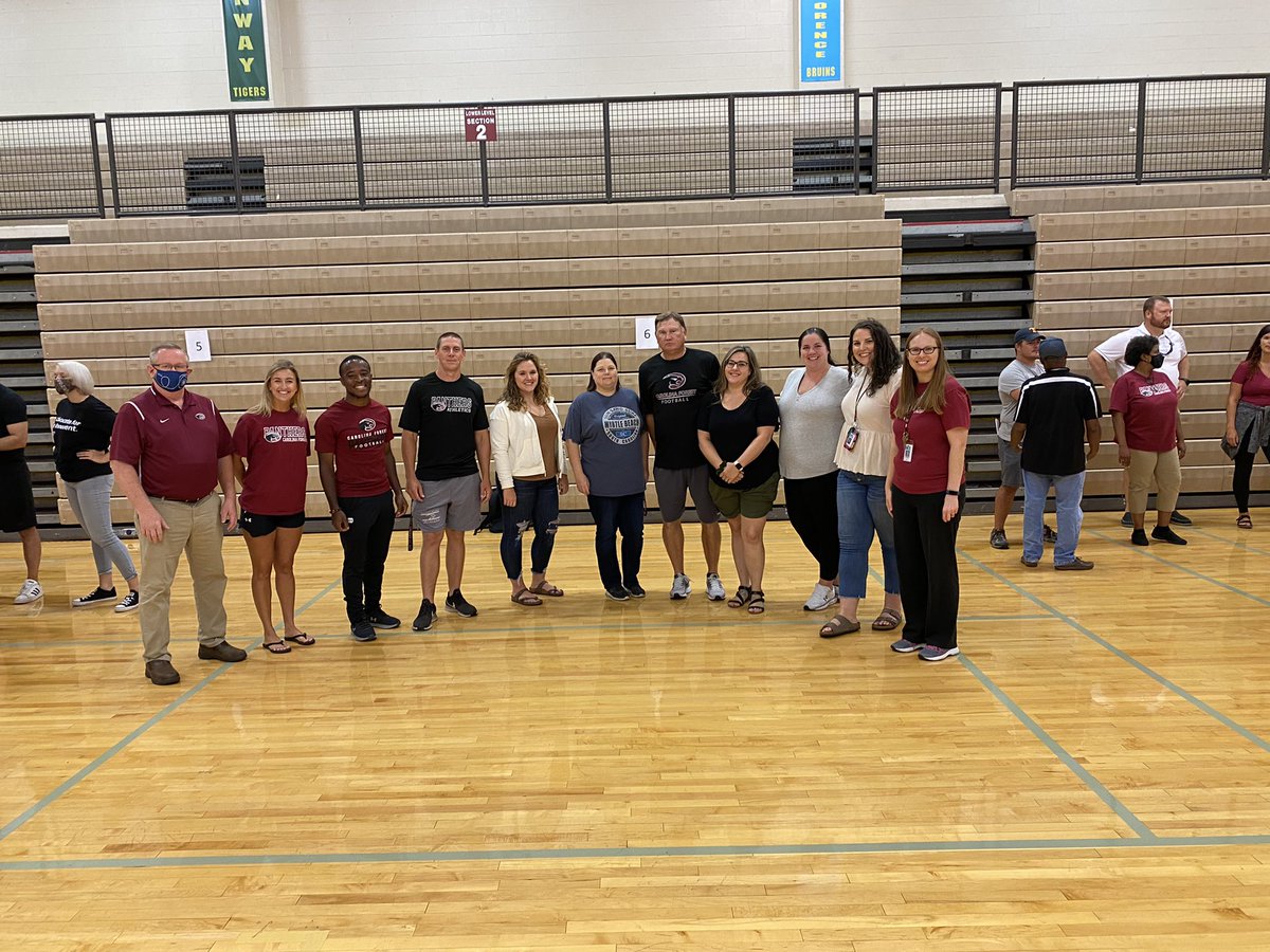 MrsBaneCFHS's tweet photo. 1st day back for teachers! Group 6 is the bomb #CFPantherLife https://t.co/L48MmjewnN