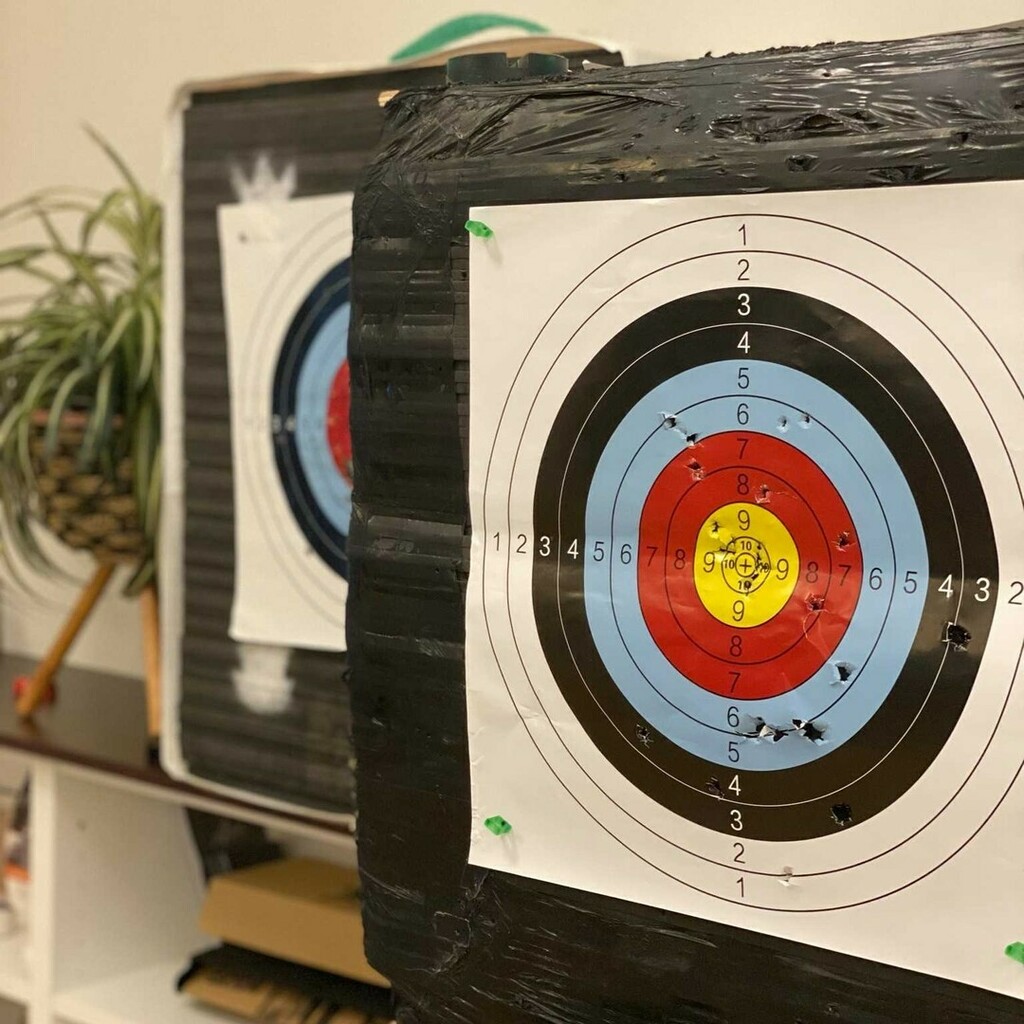 bowdometer's tweet photo. Getting some work done in office 🏹.
#bestjob #archerylife #recurvebow #compoundbow #targetarchery #bowhunting #bowdometer #bowdometernation #archerytech https://t.co/J9yTzVFBJO https://t.co/gsonp6Dtvy