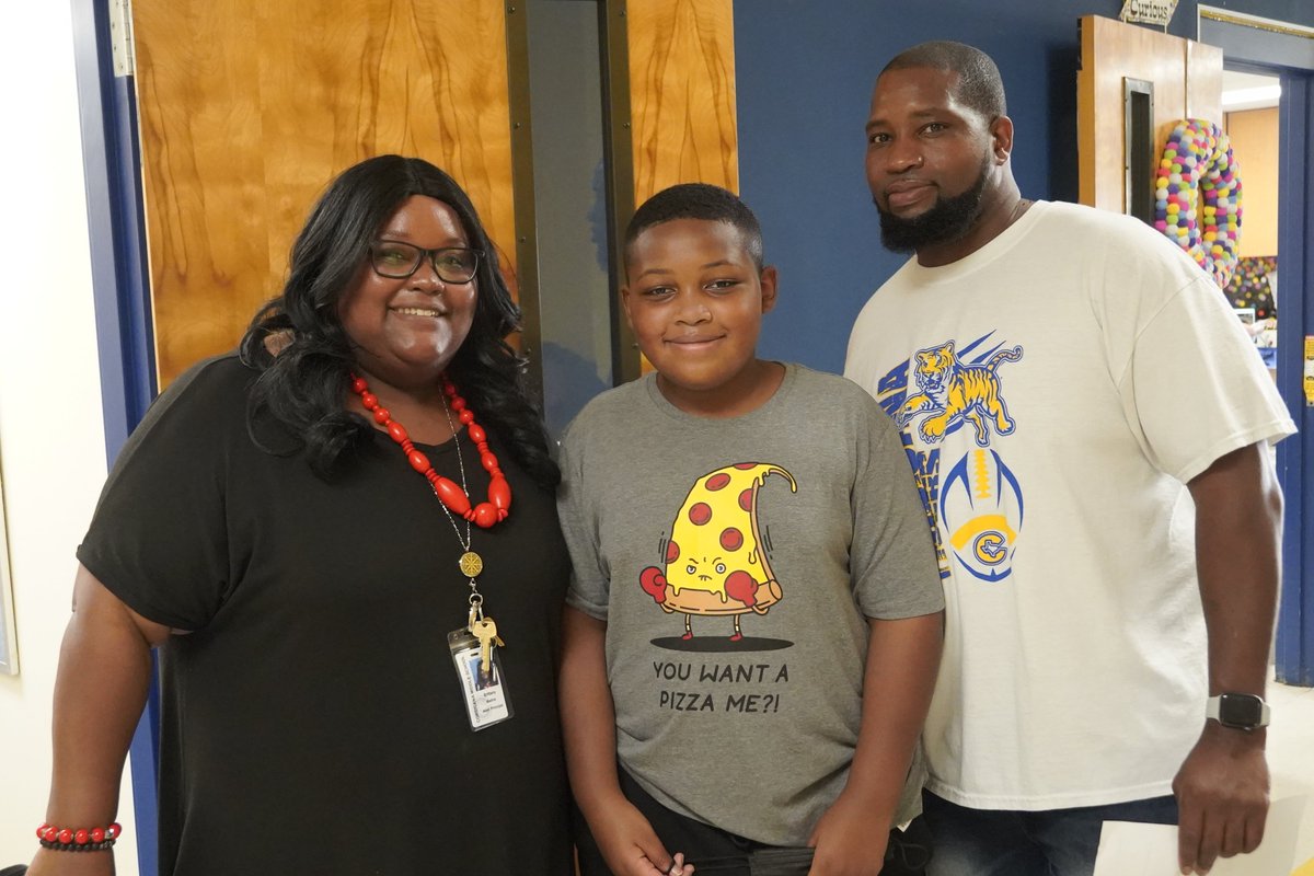 Collins Intermediate tweet media