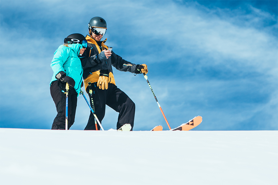 Expand your circle and connect with skiers who share the terrain with you. Record efforts you're proud of and celebrate skiing milestones with your new friends.

Download the SKEO app today to get started at: snowcookiesports.com.
#ski #skianalytics #snowcookie #skisensors
