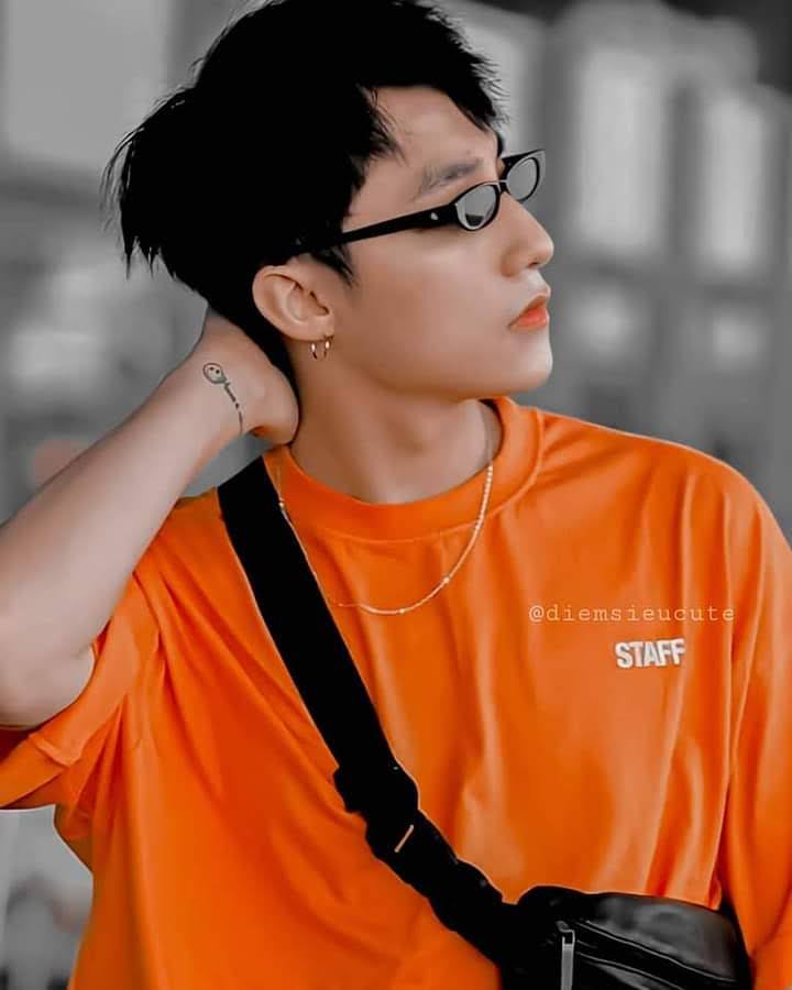 📌 Nhớ ghi màn hình khi xem live nha. Để có thể ghi lại khoảnh khắc đáng giá nè. Vì live rồi sẽ xoá ko phát lại đâu nhé! 

📌 Nhớ 4h sáng mai gặp lại ở livestream kênh YouTube MTV

REQUEST <a href="/sontungmtp777/">M-TP</a> <a href="/MTV/">MTV</a> #FridayLivestream

FLY IN THE SKY
#FightForMTP
#SonTungMTP