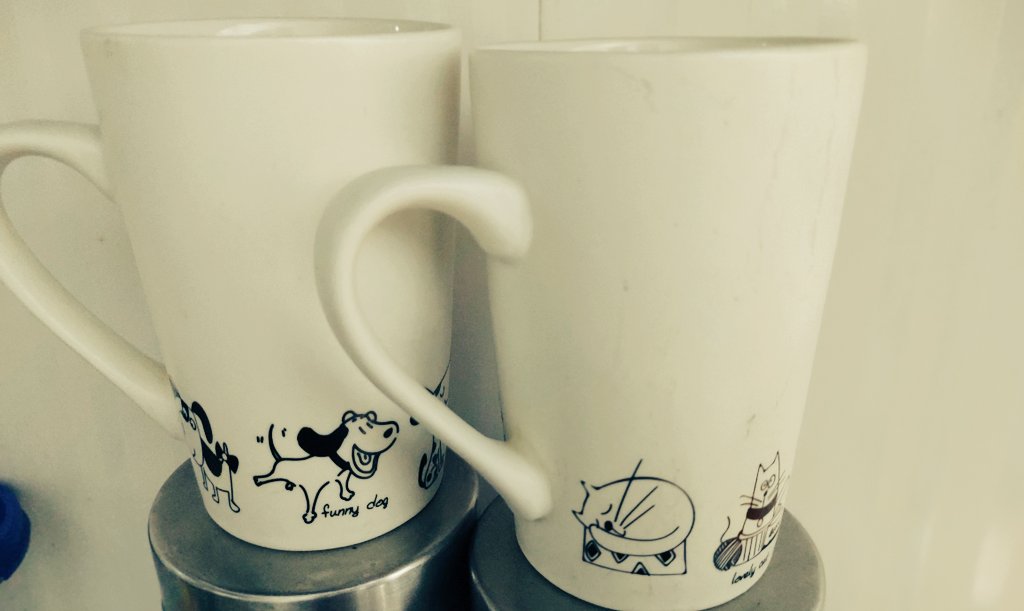 _chaosandorder's tweet photo. Kaafi mushkil ka iski photo lena but nice design
#MugTwitter https://t.co/VB8PttNbev