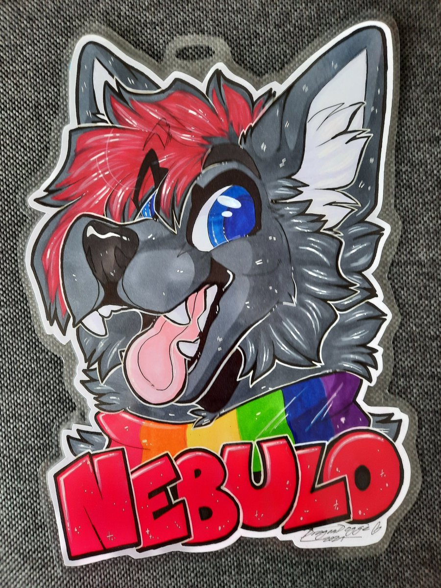 MossMullet's tweet photo. Another batch of finished badges!!! I'm really happy with how these turned out! ^^

Commission for @PupSonar  @NebbyDaWolfy @TrixTheLionBun and @fusky_husky ! https://t.co/xGIAjl44CX