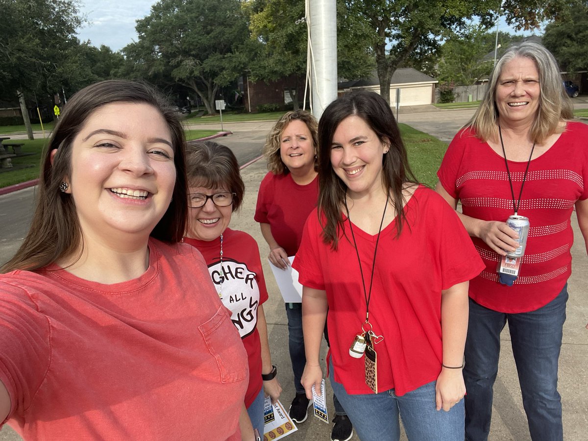 #PGERocks <a href="/PGE_CougarCubs/">Pecan Grove Elementary</a>