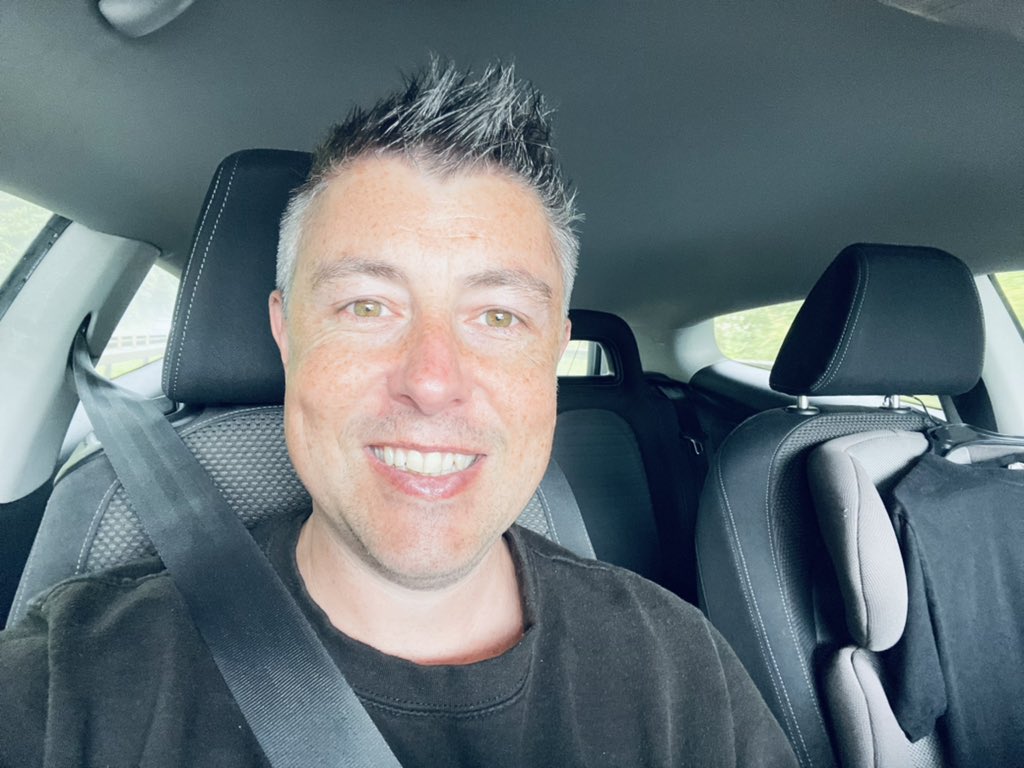 Glen Horsborough (@glenhorsborough) on Twitter photo London bound for tonight’s gig <a href="/Thebridge_bar/">Bridgebar</a> Beckenham London bound for tonight’s gig <a href="/Thebridge_bar/">Bridgebar</a> Beckenham