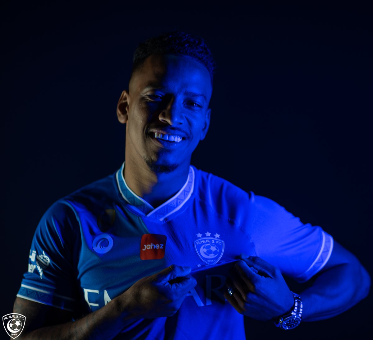 📸 نغمة السامبا في لحن #الهلال 🎶🎵💙

#بيريرا_هلالي