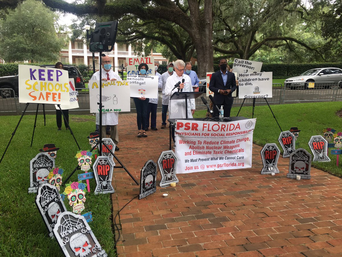 TroyKinsey's tweet photo. “Why does the governor mock our very best health officials?” Dr. Howard Kessler asks outside the Governor’s Mansion this morning, calling on @GovRonDeSantis to reconsider his opposition to school mask mandates. https://t.co/bX7FiJm8Zn