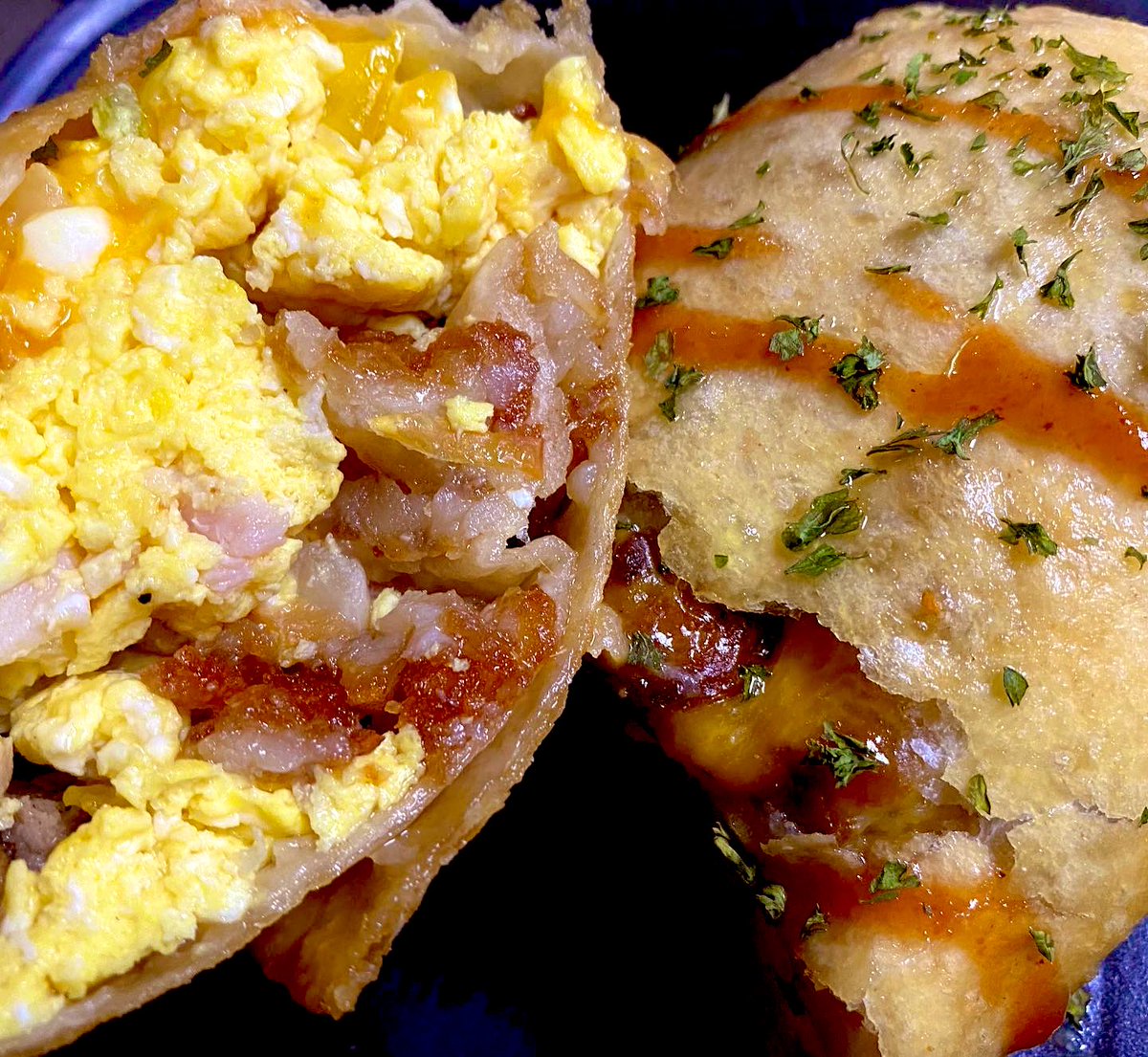 openmic_pr's tweet photo. Desayunos, Sandwiches, Brunch, Café, Jugos Naturales y más 🍳🥓🥞 

🗓 Martes a Sábado 

⏰ 8am-12pm 

📍 PR-31, Juncos

📲 787-403-4717 

Puedes comer aquí o pedirlo to-go. Para delivery, solo por previa coordinación y con un mínimo de compra, llama y pregúntanos 🚚 https://t.co/BmZz56sDU5