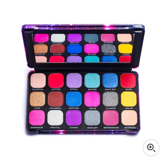 KayelineHeather's tweet photo. So good I had to share! Check out all the items I'm loving on @Poshmarkapp from @Popkuhlchr #poshmark #fashion #style #shopmycloset #michaelkors #makeuprevolution #funko: https://t.co/6c60Gfmkjb https://t.co/g8vsH6CUKx