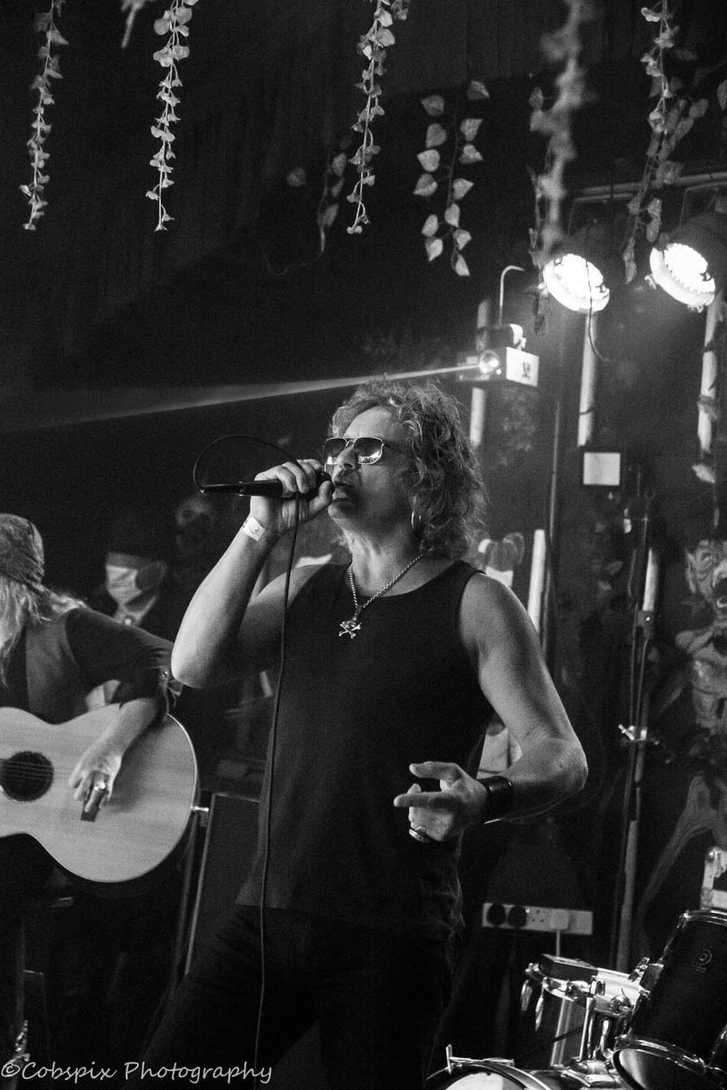Cobspix_photo's tweet photo. Gigs are back, and so am I. Give me a shout if you need a gig photographer ๐ธ๐๐๐ค
#squarewild #rock #livemusic #photography #LiveMusicIsBack https://t.co/ldPKzHh1Rs