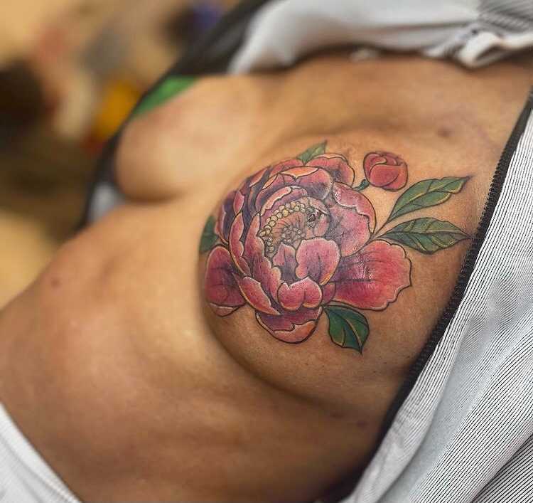 UnscarredFilm's tweet photo. "Our vision is to revolutionize the tattoo industry with a little less grudge and a lot more glitter." - Jackie, owner &amp; CEO of Pretty in Ink Tattoos (Maryland)

https://t.co/DD0HbysfDZ

 #womenartists #womentattoo https://t.co/RkhYRP4OIu