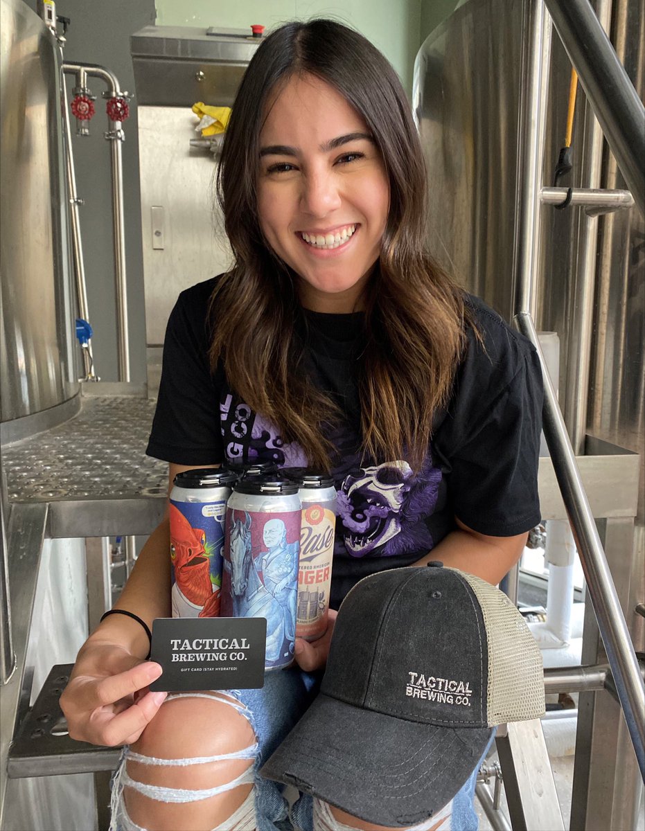StuffToDoinORL's tweet photo. 🍻#GIVEAWAY🍻 
Hoppy #InternationalBeerDay🍺 We’ve partnered with Tactical Brewing to give you a variety pack of their most popular #beer, swag &amp; a $20 gift card! 
To enter:
1️⃣ Follow @StuffToDoinORL 
2️⃣ Like 
🔄 Retweet 

Ends 8/12. Will notify winner by DM https://t.co/KxHTQz9AYt