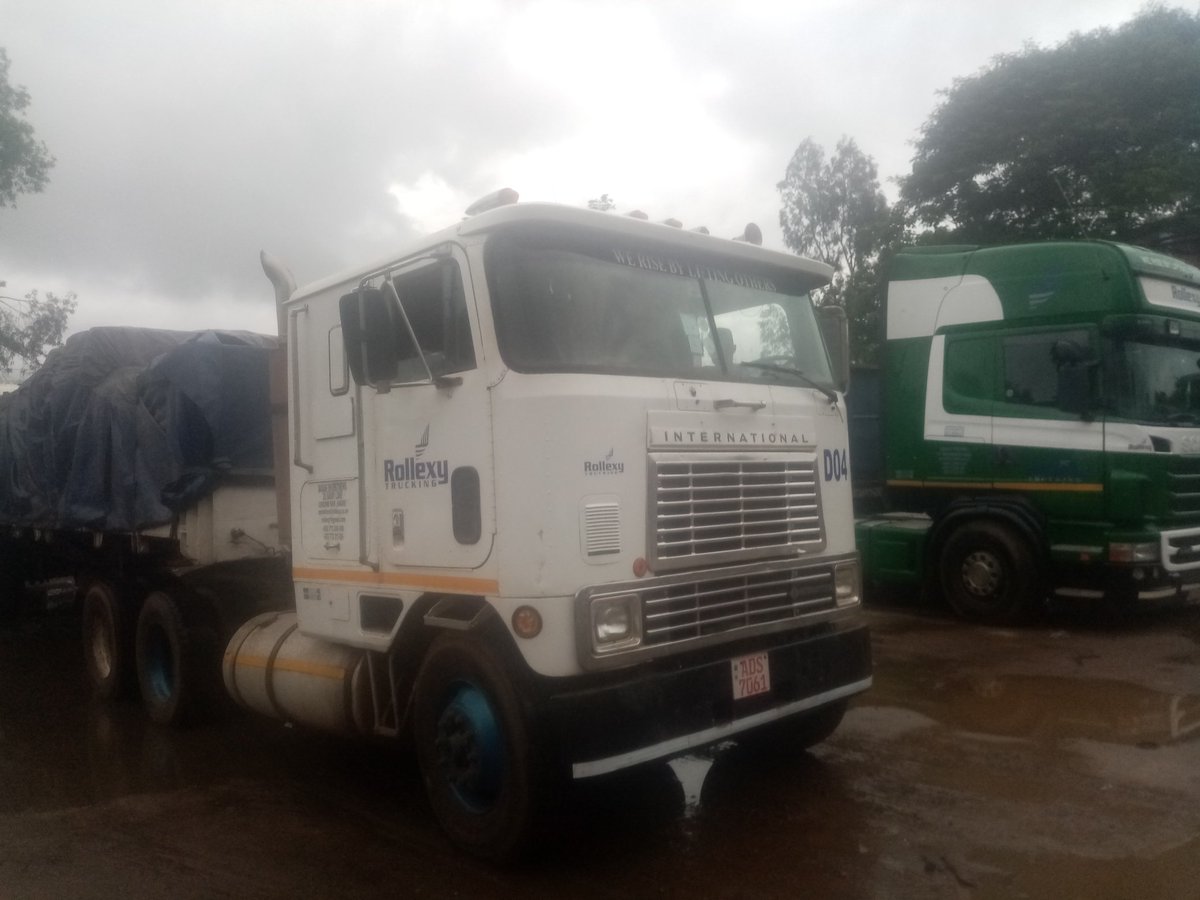 RollexyL's tweet image. We will keep rolling, taking your cargo anywhere within the sadc region. We are here to serve you