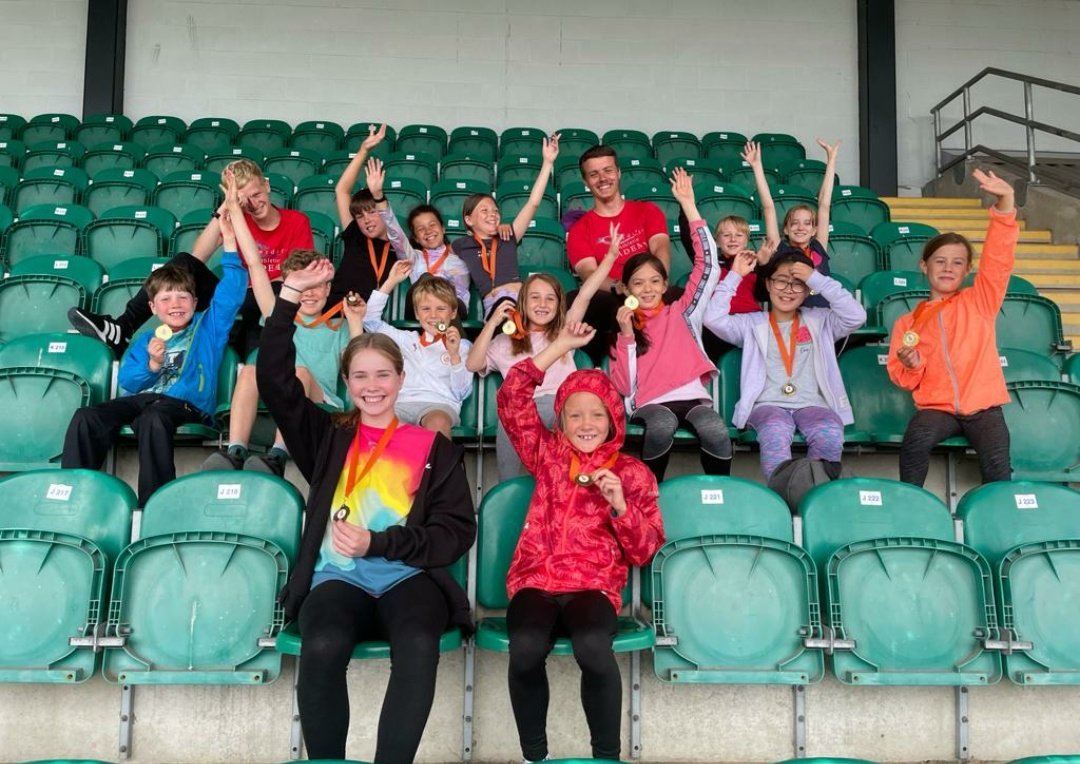 WelshAthletics's tweet photo. End of the first week of our @Starting_Blocs Athletics camp with @CardiffAthAc and what an amazing week it was! Still time to book your child on to camps starting next week in Bridgend, Cardiff & Newtown. Visit https://t.co/Y070GhN2S0 to book on! #FunJumpThrow #summeroffun https://t.co/GXFr4vtzYd