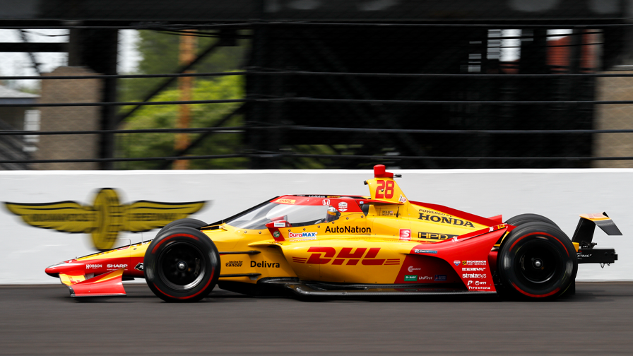 DuraMAXoil's tweet image. Get ready to cheer for team 28! Tune-in to NBC this Sunday, August 8th, at 5:30PM ET for the Music City Grand Prix in Nashville, TN! DuraMAX will be featured on @RyanHunterReay's No. 28 Honda. 
It's time to prepare.... for the #SpeedOfYellow ⚡⚡⚡

#DHLTeamRHR #AllAndretti