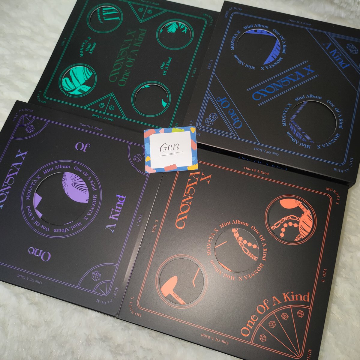 gensells_'s tweet photo. Onhand Monsta X One of A Kind Unsealed Albums

27 for Php3,000 + LSF
10 for Php1,300 + LSF

Ready to ship
WTS LFB bulk album https://t.co/e6LMUXQl2g
