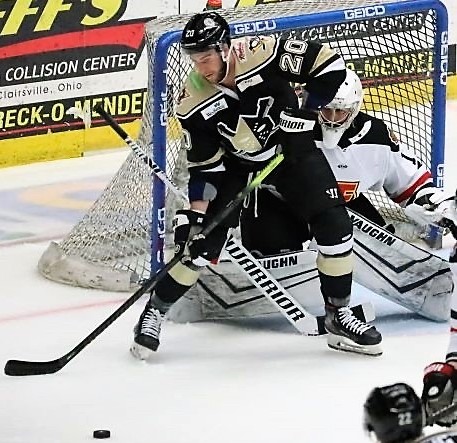 We have a new guy! Welcome <a href="/marinez36/">Kyle Marino</a> to our pack!

bit.ly/WolvesMarino

#WeAreTheWolves