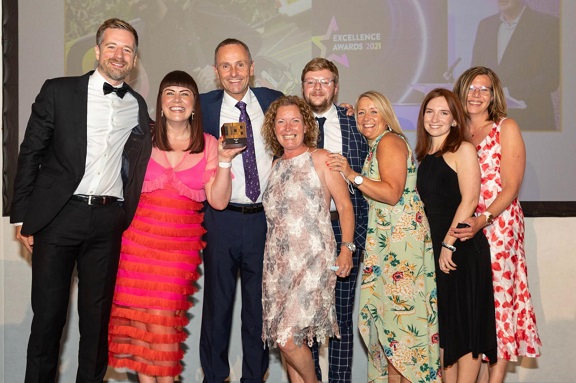 citizen_housing's tweet photo. It's been a month since our intranet won Gold in the Best Intranet category at the @ICE_AWARDS_
 organised by @Communicatemag!
We've made major improvements to our intranet and this award shows how far we've come.
Read more about our intranet here: https://t.co/43tFBJjQ90 https://t.co/3jbxnT0lhV