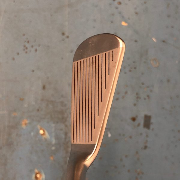 TC Mizuno Ranking Invitational (9): Mizuno Pro MS-4

Payne Stewart won the '99 <a href="/usopengolf/">U.S. Open</a> with them. 

Enough said.

#NothingFeelsLikeAMizuno