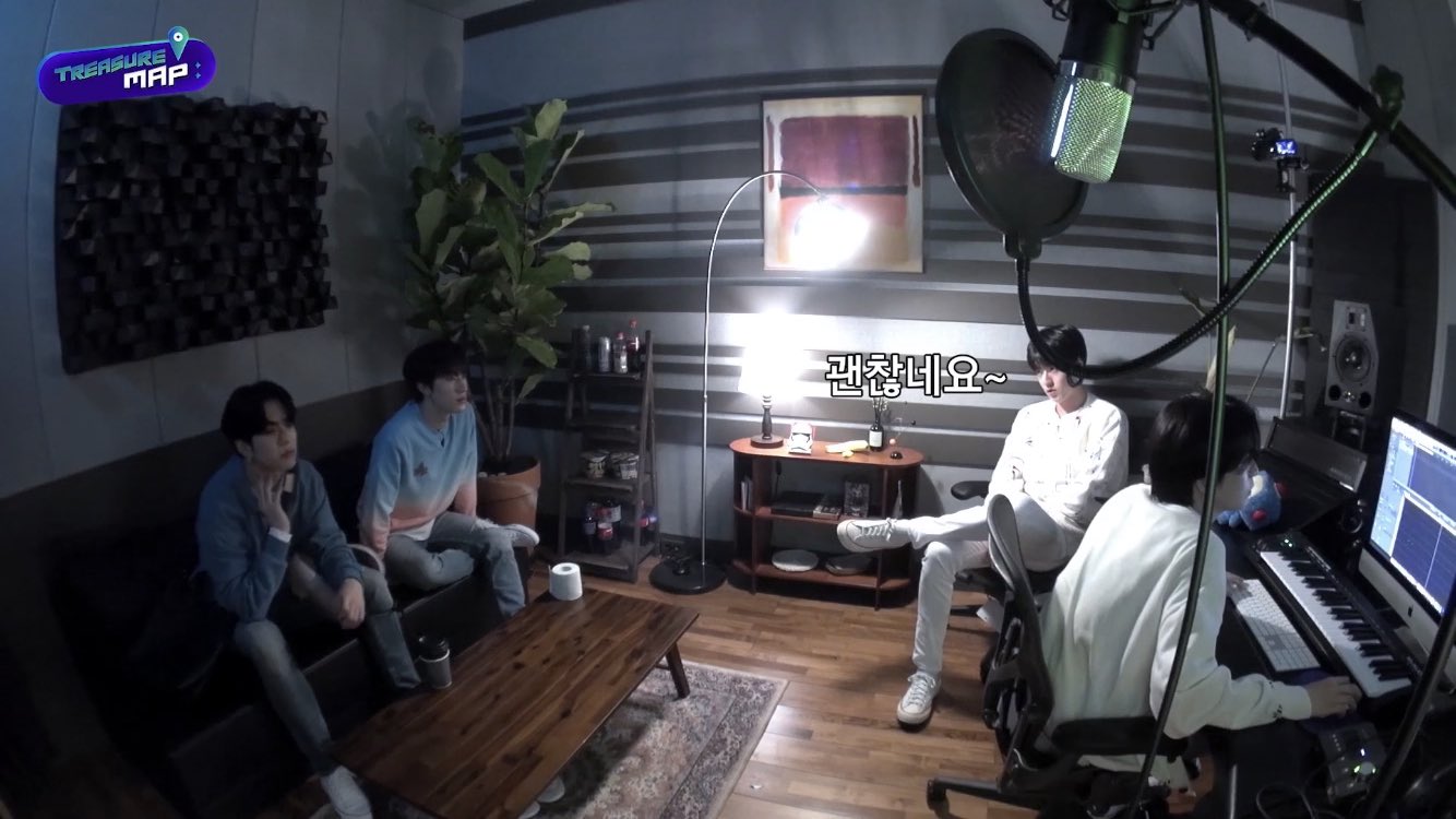 E8Hi0ldVEAcxhCq?format=jpg&name=large