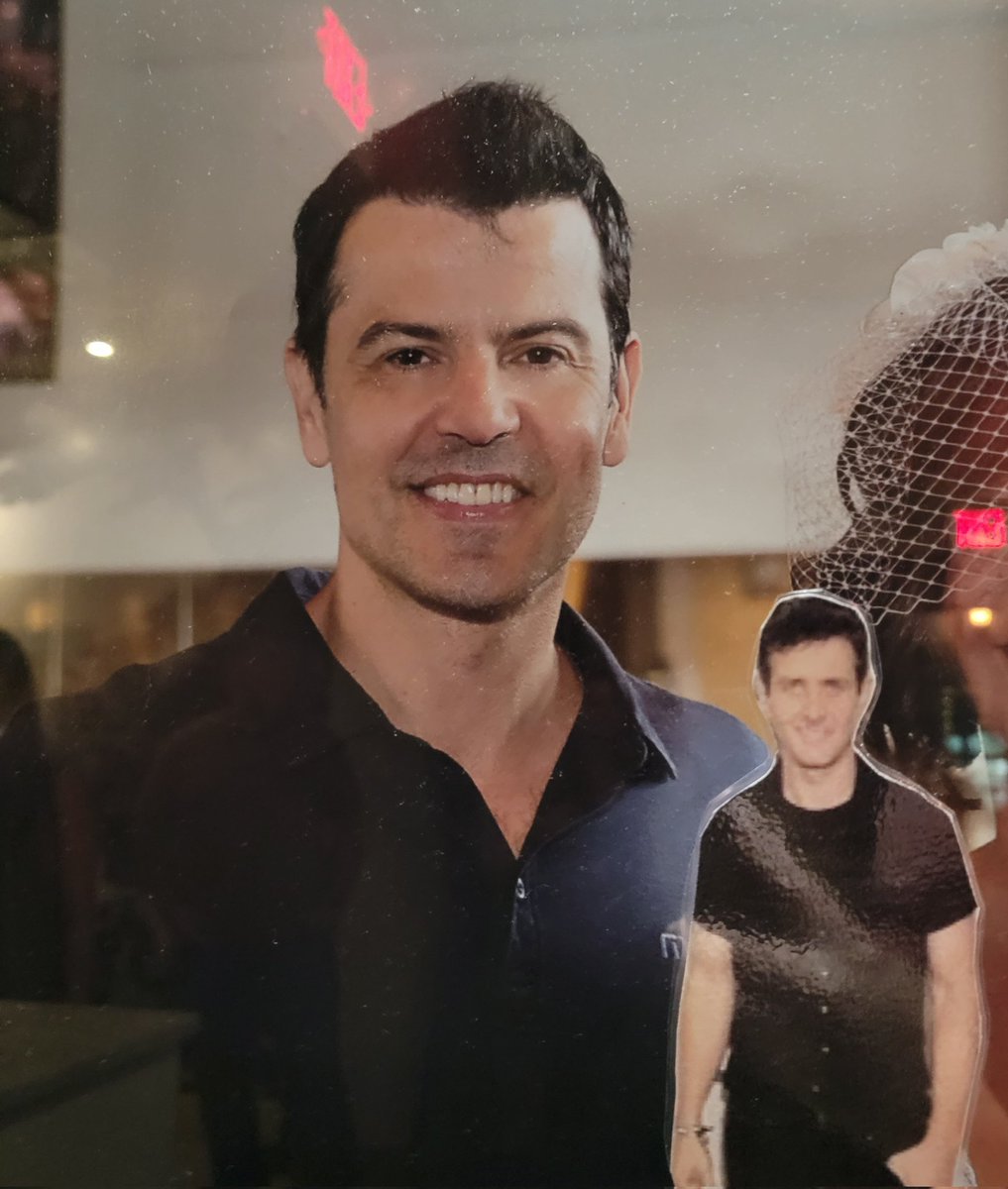 flat_kids's tweet photo. 🎶🎶 Step 4 🎶🎶 We're gonna blow off the door . . . at Fenway tonight! SEE YA THERE! 🥳🥳

#flatkids #flatness #flatjordan #flatjoedan #flatnation #flathead #fenway2021 #nkotbsummer2021 #nkotb https://t.co/sgXxD4gjAo