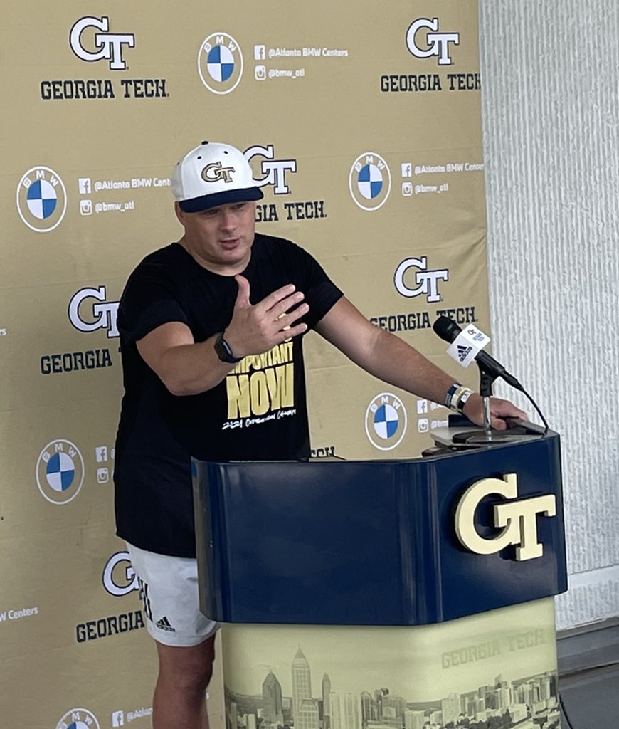 First day of #GTCamp21 is in the 📚! 

@CoachCollins is especially pleased at the “level of focus & energy” from players. “A guy I haven’t talked about enough is @kmszn_ … his quiet confidence and work ethic has resonated with the guys.”

Can’t wait for Sept 4! #WIN21 #4the404