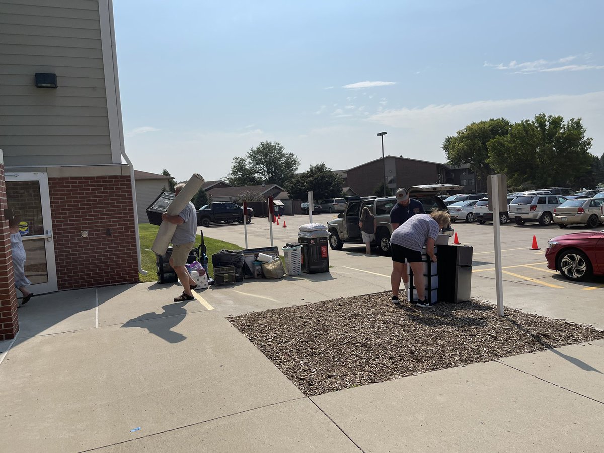 VikingAthletics's tweet image. Grand View Fall athlete move-in day‼️

Welcome, Vikings! 🤩
